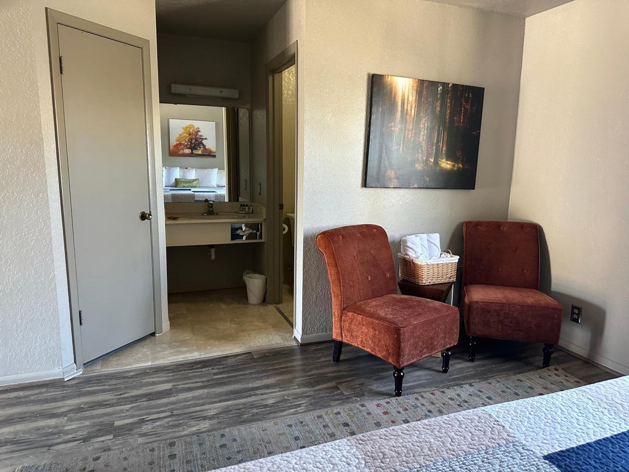 Sunset Inn And Suites Fredericksburg Ngoại thất bức ảnh