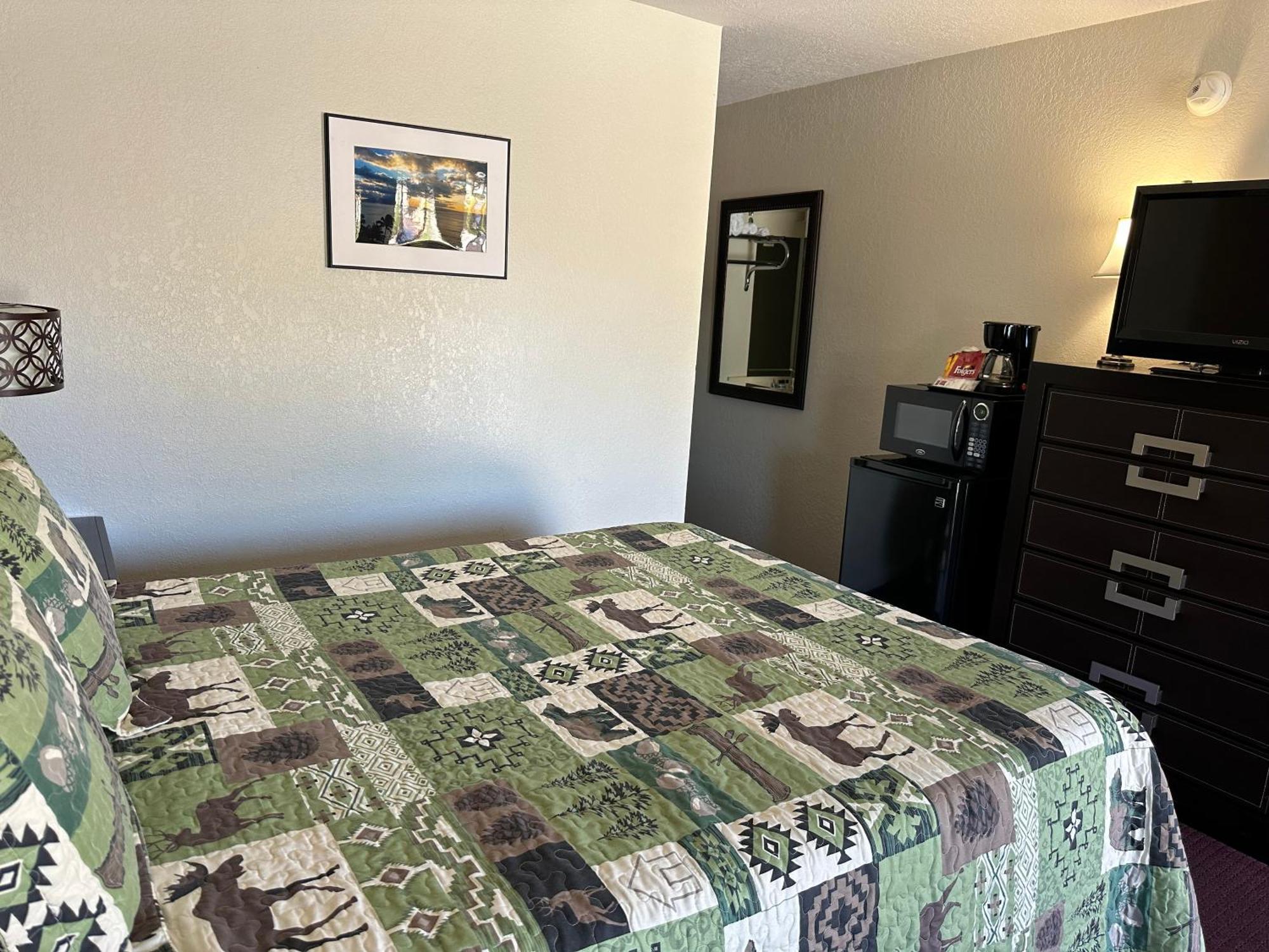 Sunset Inn And Suites Fredericksburg Ngoại thất bức ảnh